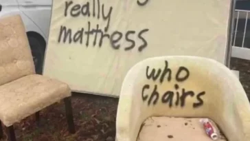 Nothing Really Mattress! 28 RDT 20230423 183152351053288132320765